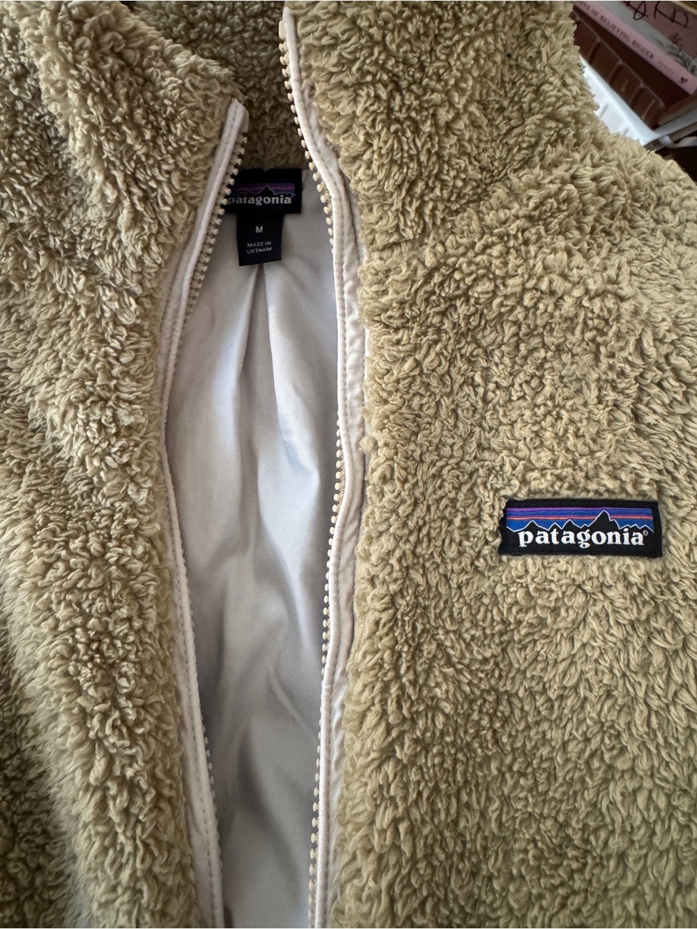 Patagonia Women's Tan Sherpa Fleece Vest - Picture 2 of 4